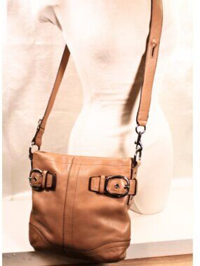 Coach Camel Pebbled Leather Shoulder Bag Buckle Accent Purse F16664
